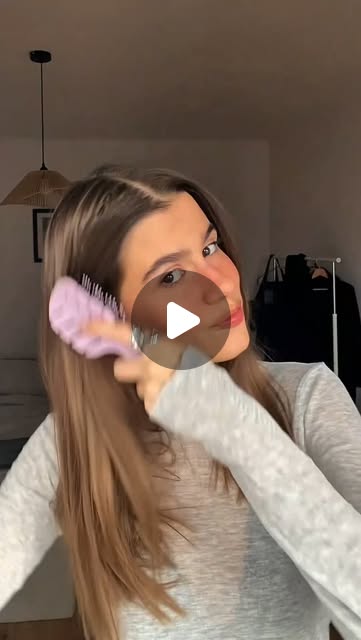 «A new hairstyle every day» · 0 comentarios